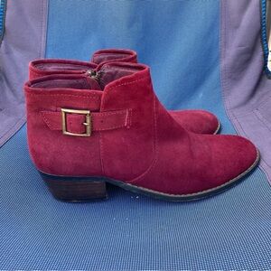 Steve Madden Burgundy Suede Ankle Booties